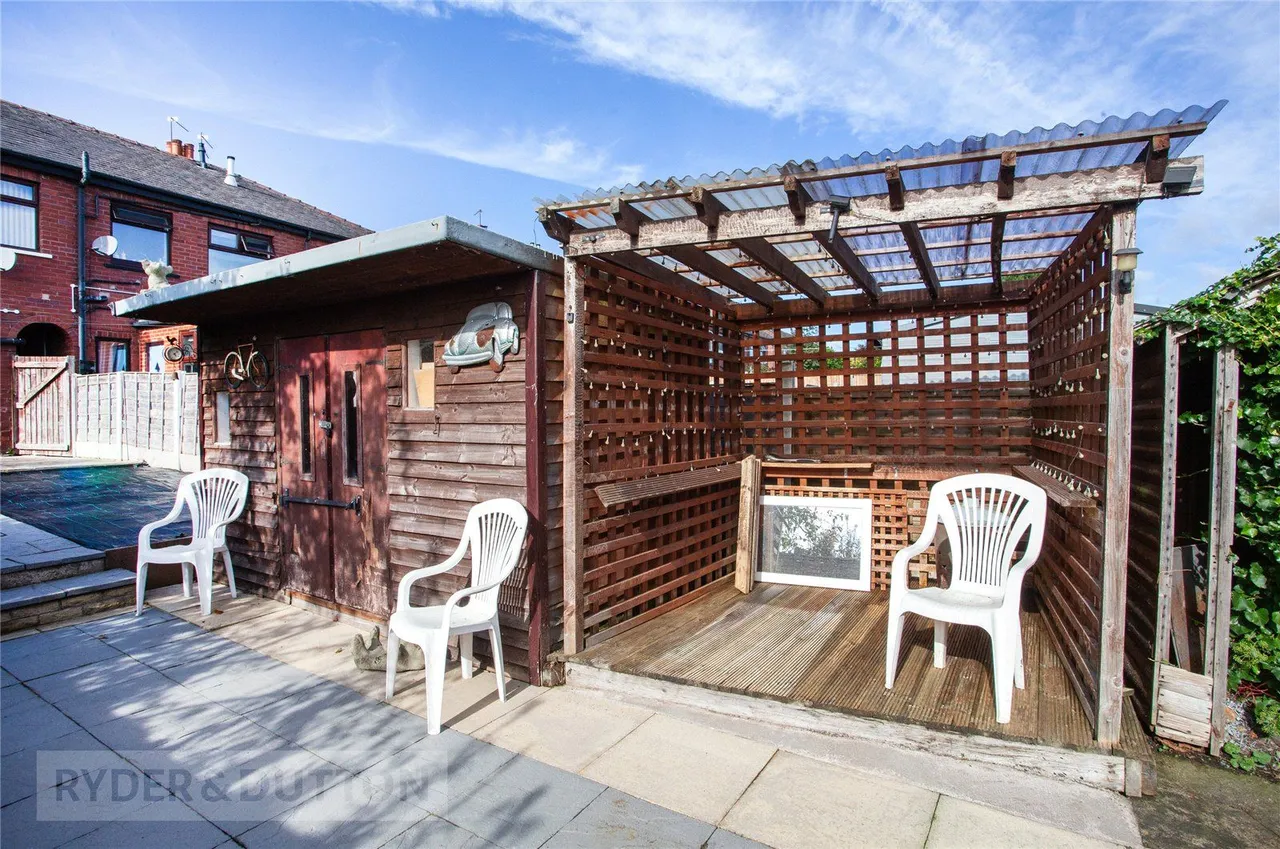 Clarendon Street, Lowerplace, OL16, photo 18