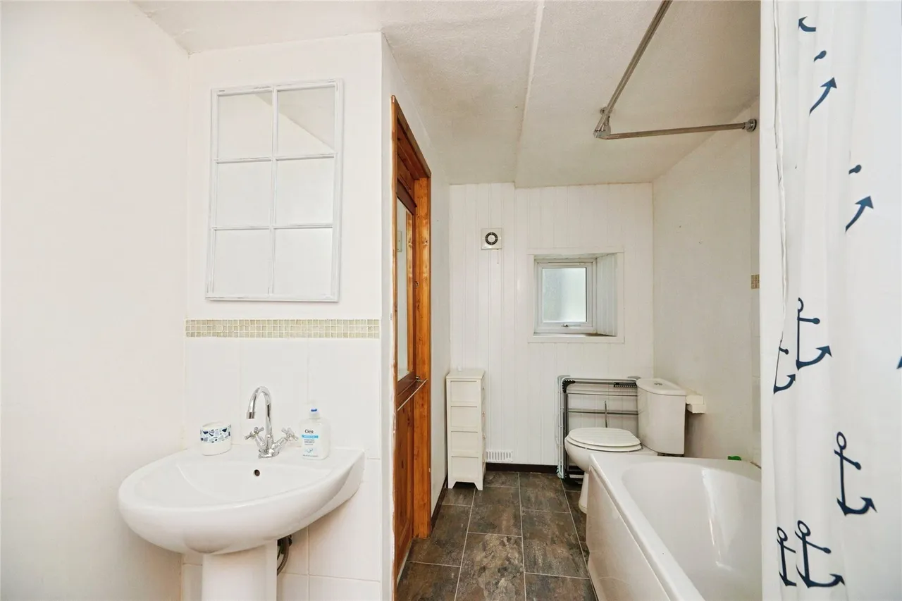 Church Place, Pwllheli, LL53, photo 11