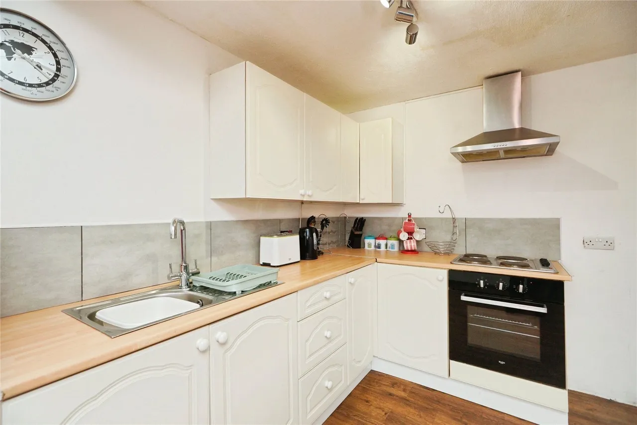 Church Place, Pwllheli, LL53, photo 4