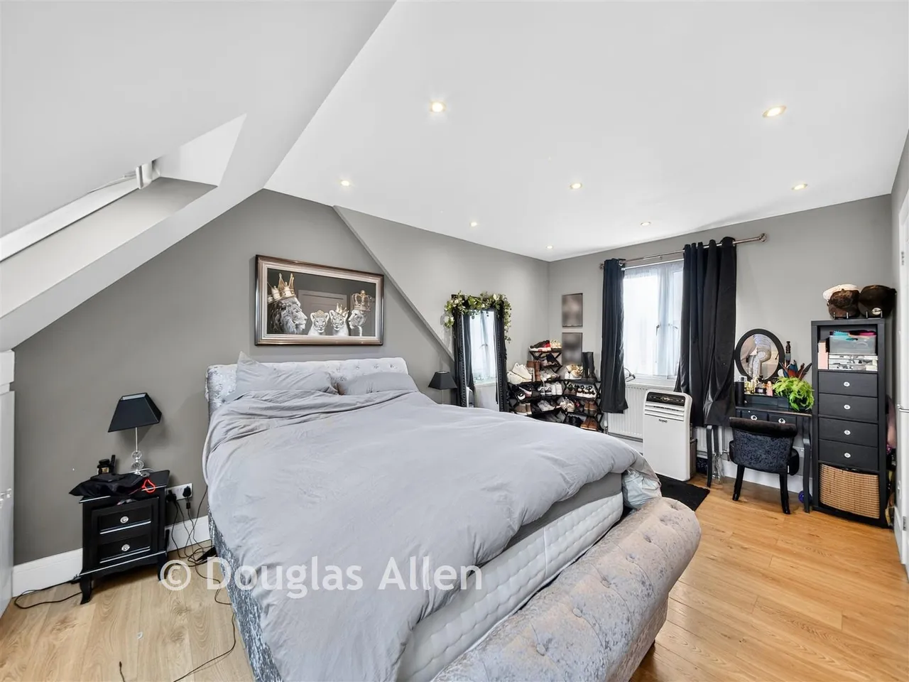 Broad Street, Dagenham, RM10, photo 8