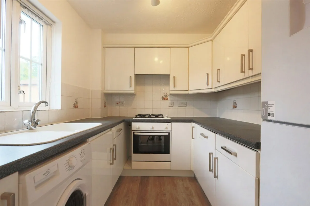 Waverley Road, Enfield, Middlesex, EN2 7AQ, photo 4