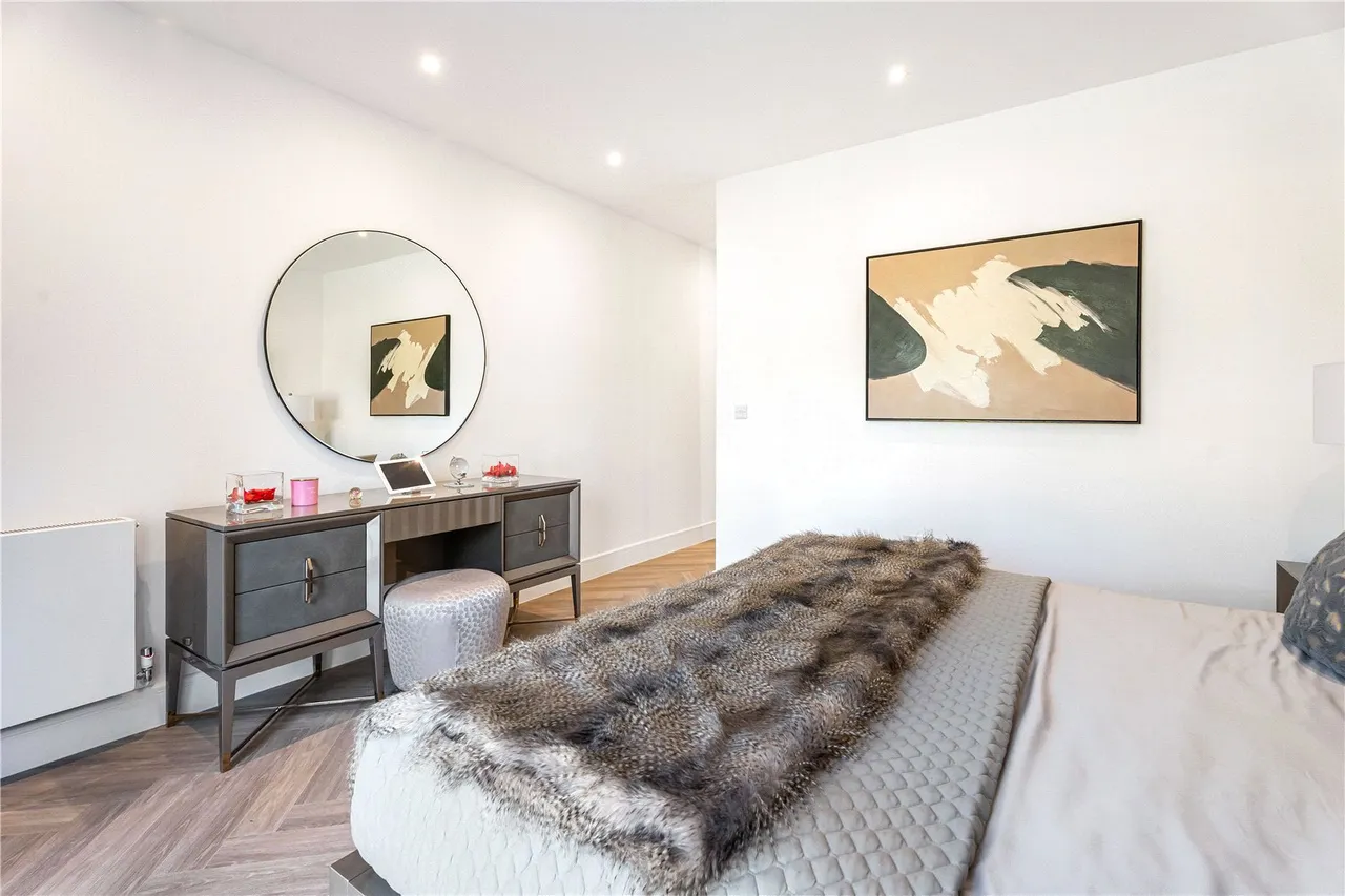 Chase Side, Southgate, London, N14 4PR, photo 12