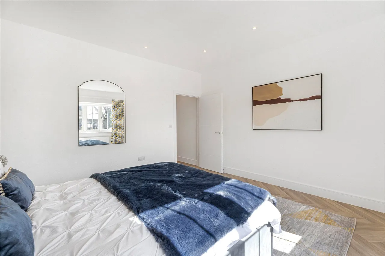 Chase Side, Southgate, London, N14 4PR, photo 9