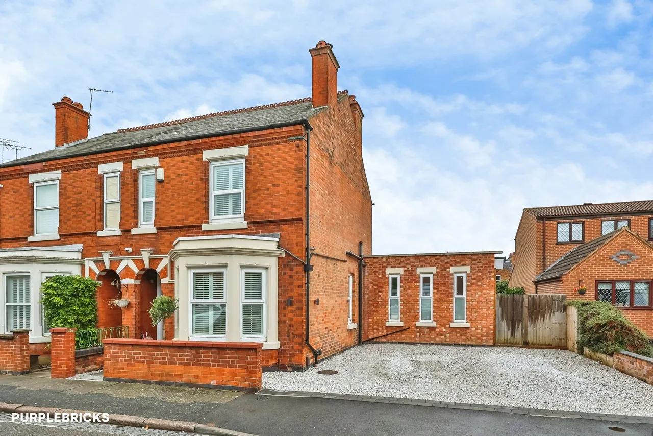 3 bed house for sale, Curzon Street, Long Eaton, NG10