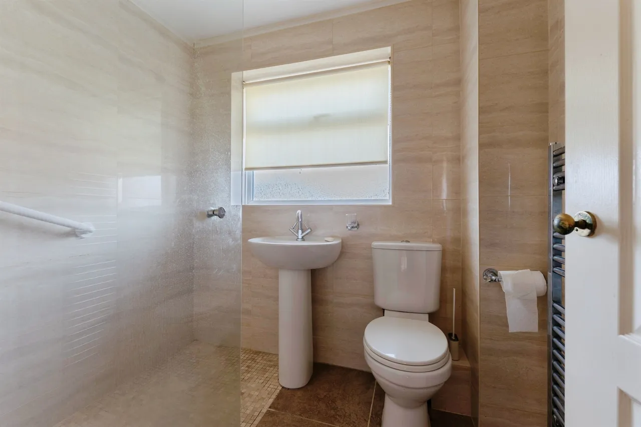 Summertrees Road, Great Sutton, CH66, photo 15