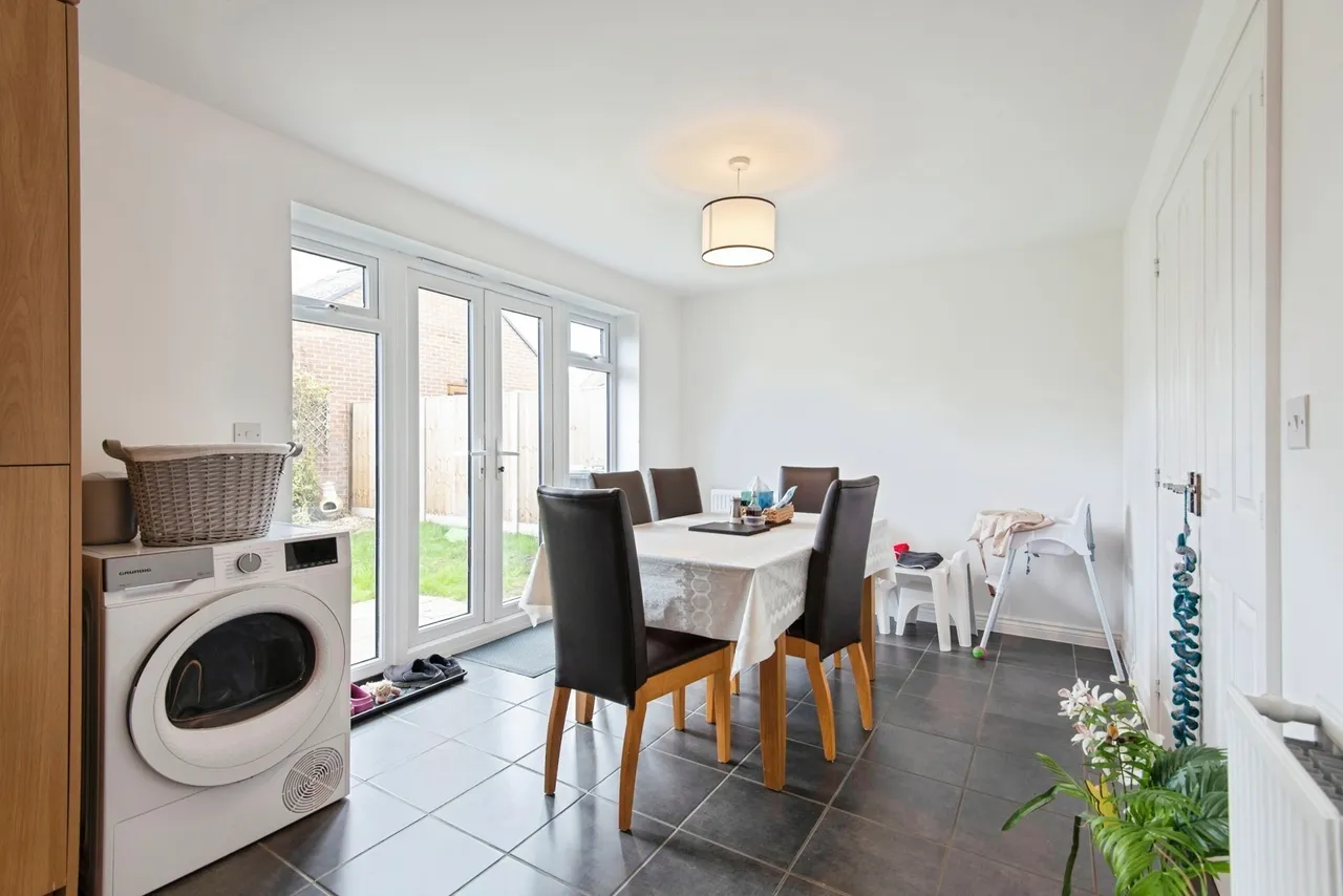 Walton Grove, Biggleswade, Bedfordshire, SG18, photo 7
