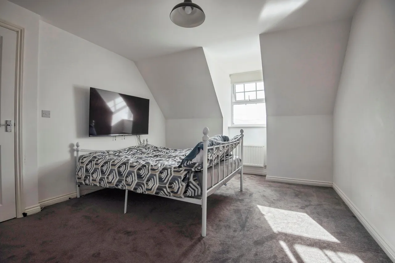Walton Grove, Biggleswade, Bedfordshire, SG18, photo 12