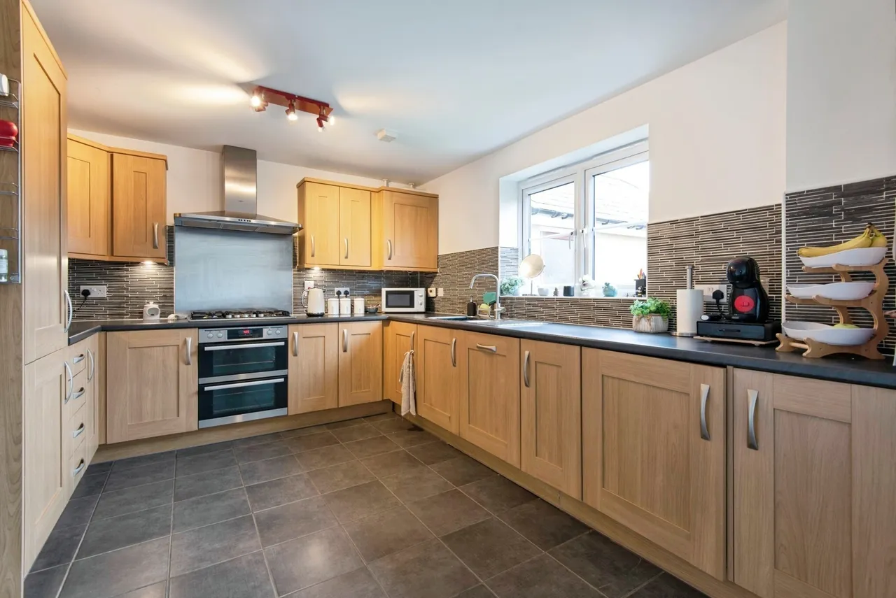 Walton Grove, Biggleswade, Bedfordshire, SG18, photo 4