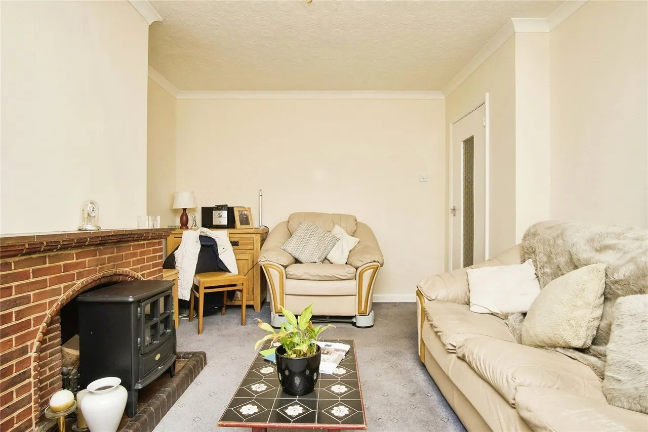 St. Marys Close, Ryde, PO33, photo 5