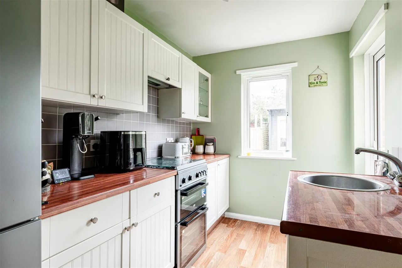 Blyth Close, Twickenham, TW1, photo 3
