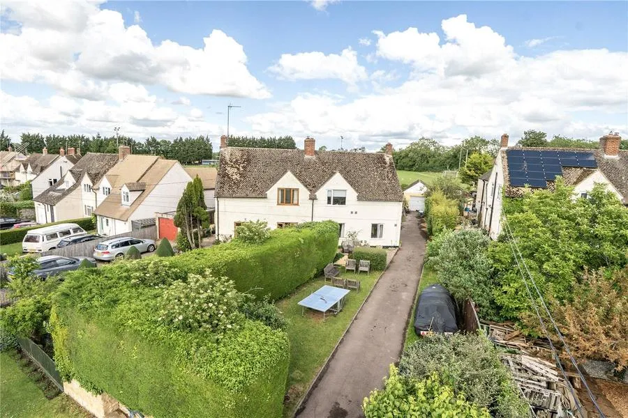 Ardley Road, Fewcott, OX27, photo 21