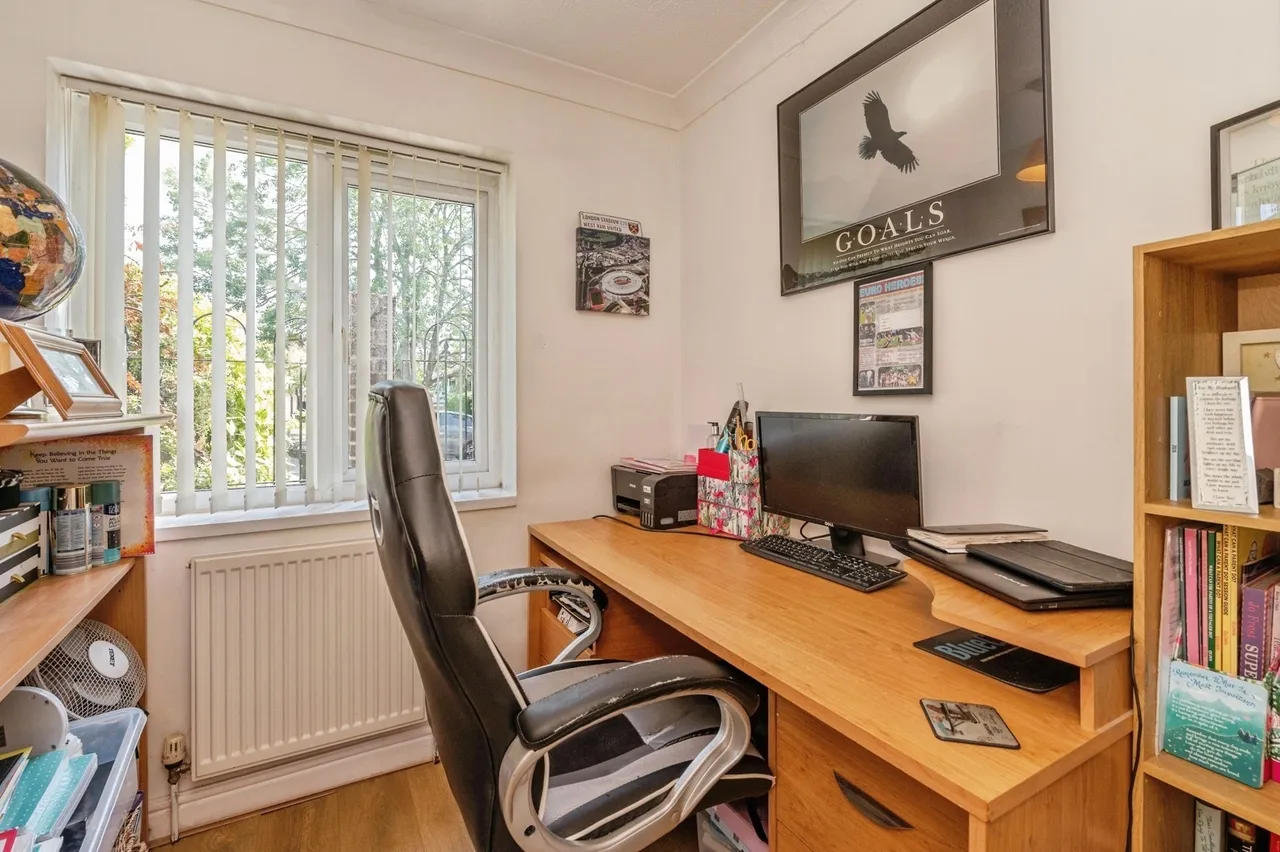 Holbrook Close, Billericay, Essex, CM11, photo 9