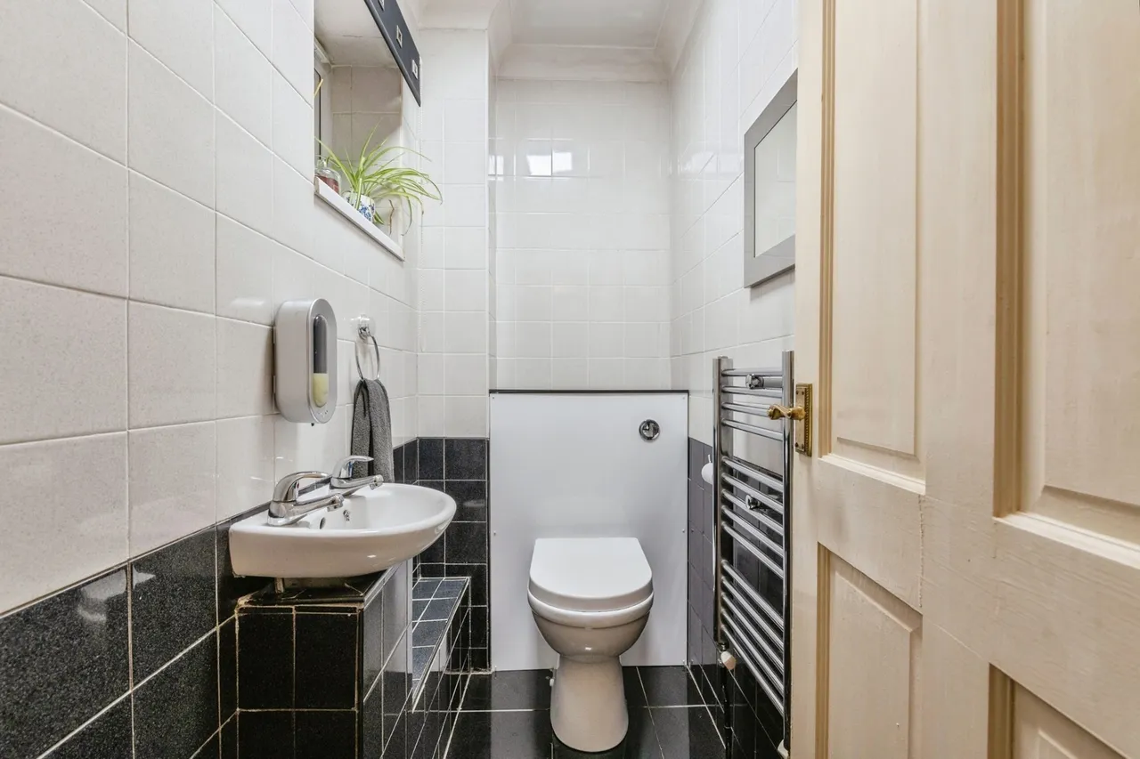 Holbrook Close, Billericay, Essex, CM11, photo 8