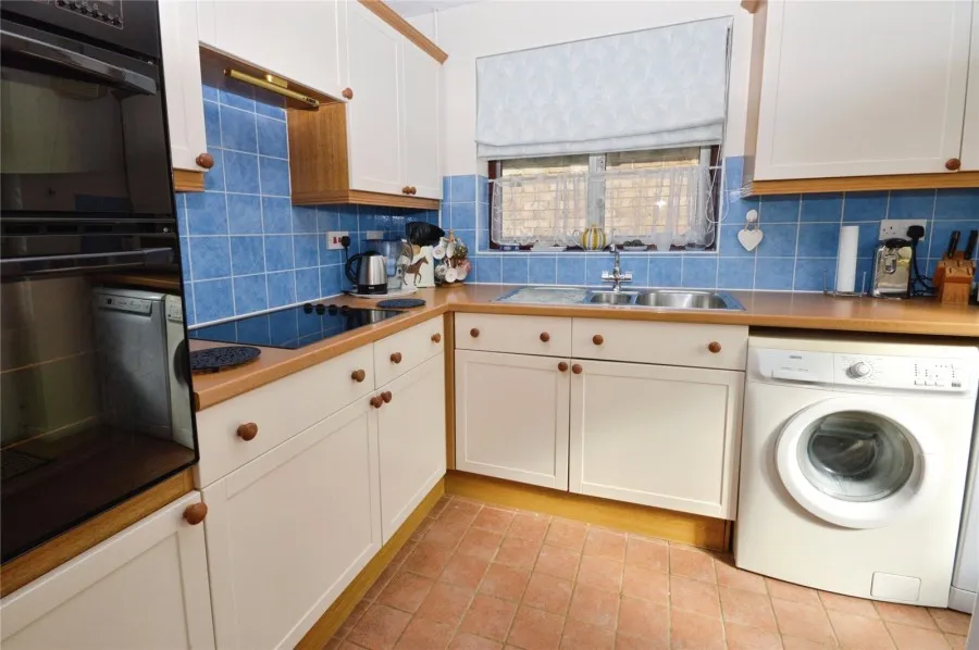 with 3 bedrooms in Elsenham, Bishop's Stortford, CM22, photo 5