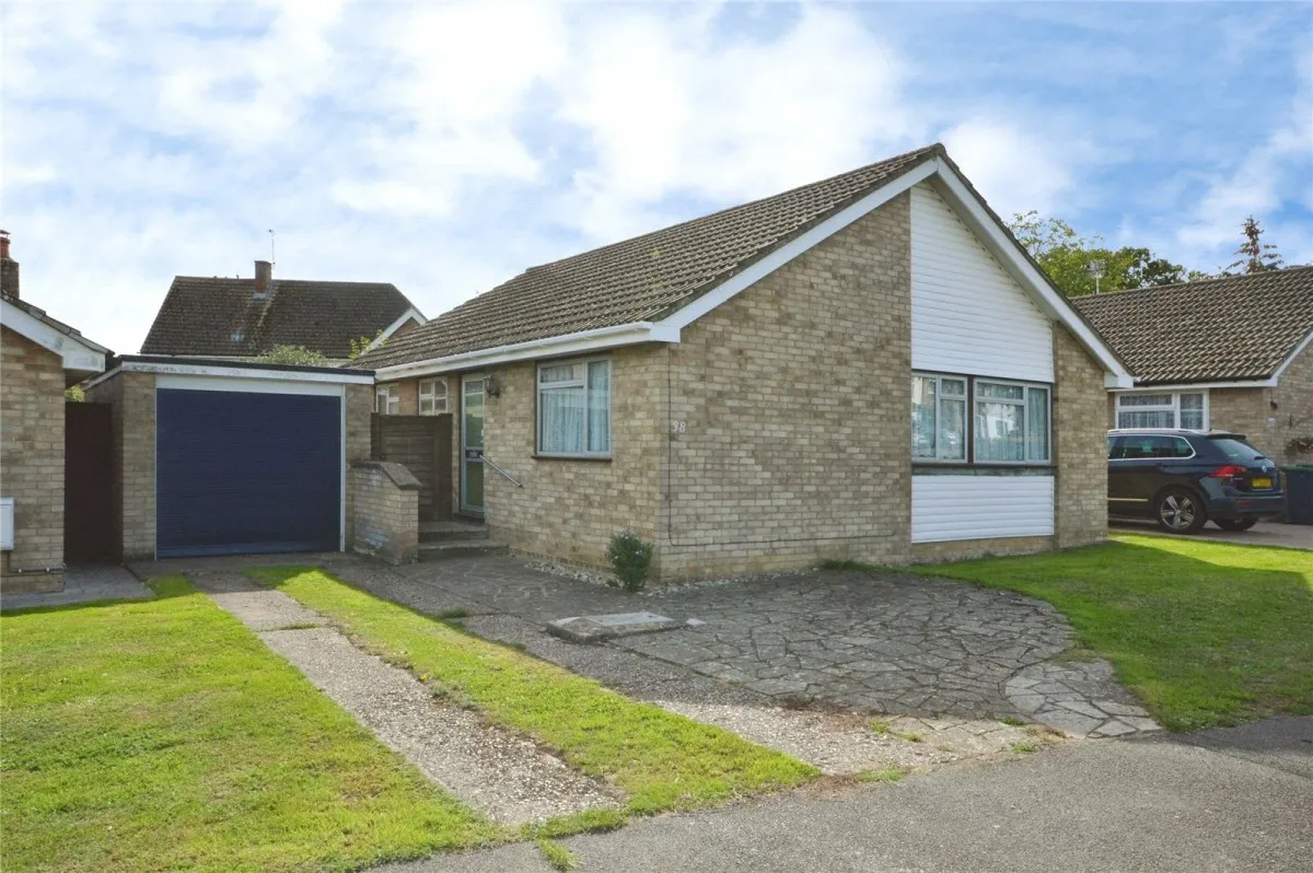 3 bed house for sale, with 3 bedrooms in Elsenham, Bishop's Stortford, CM22