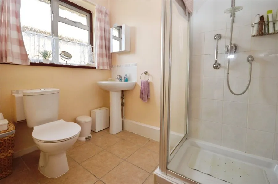 with 3 bedrooms in Elsenham, Bishop's Stortford, CM22, photo 8
