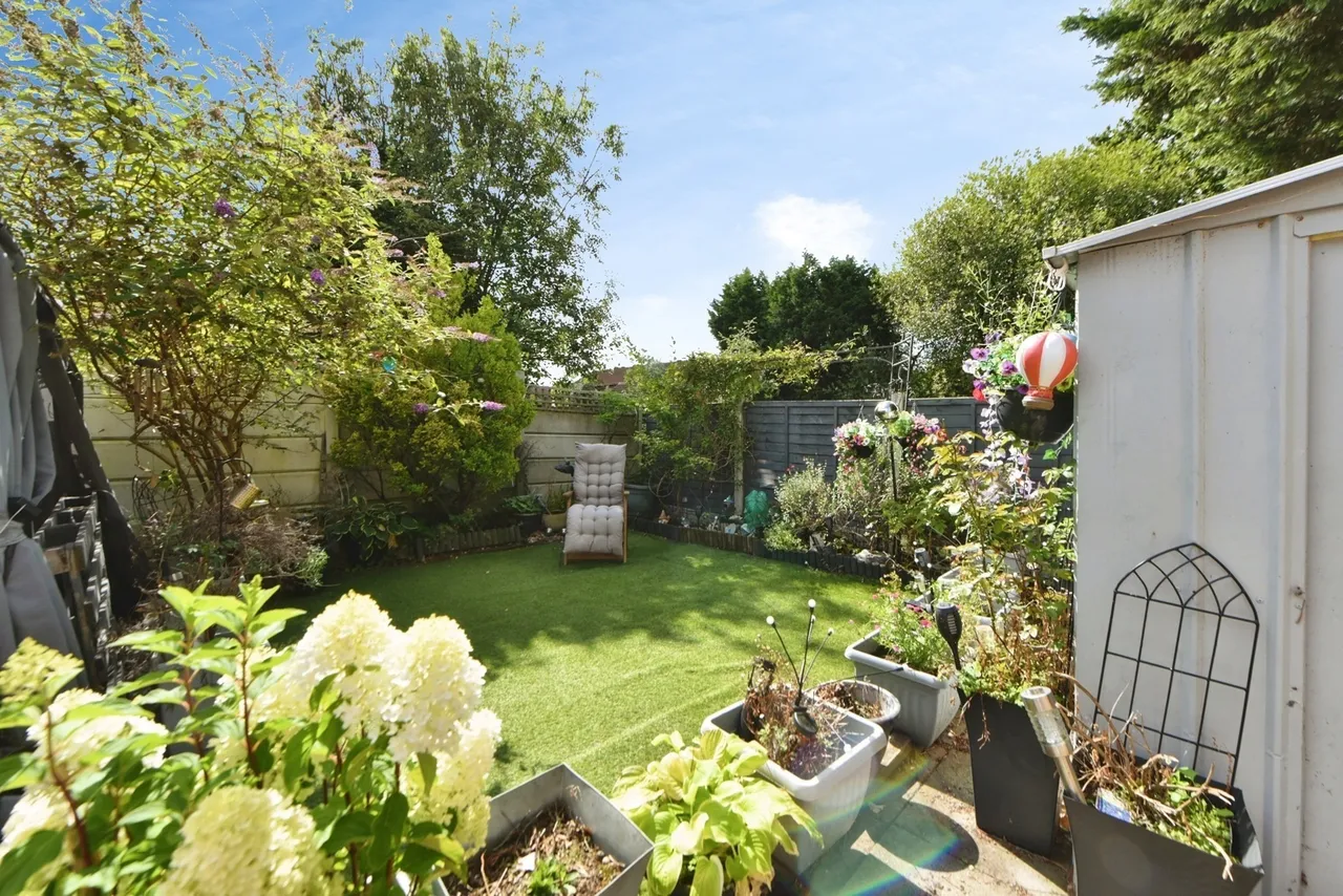 Thoralby Close, Manchester, M12, photo 20