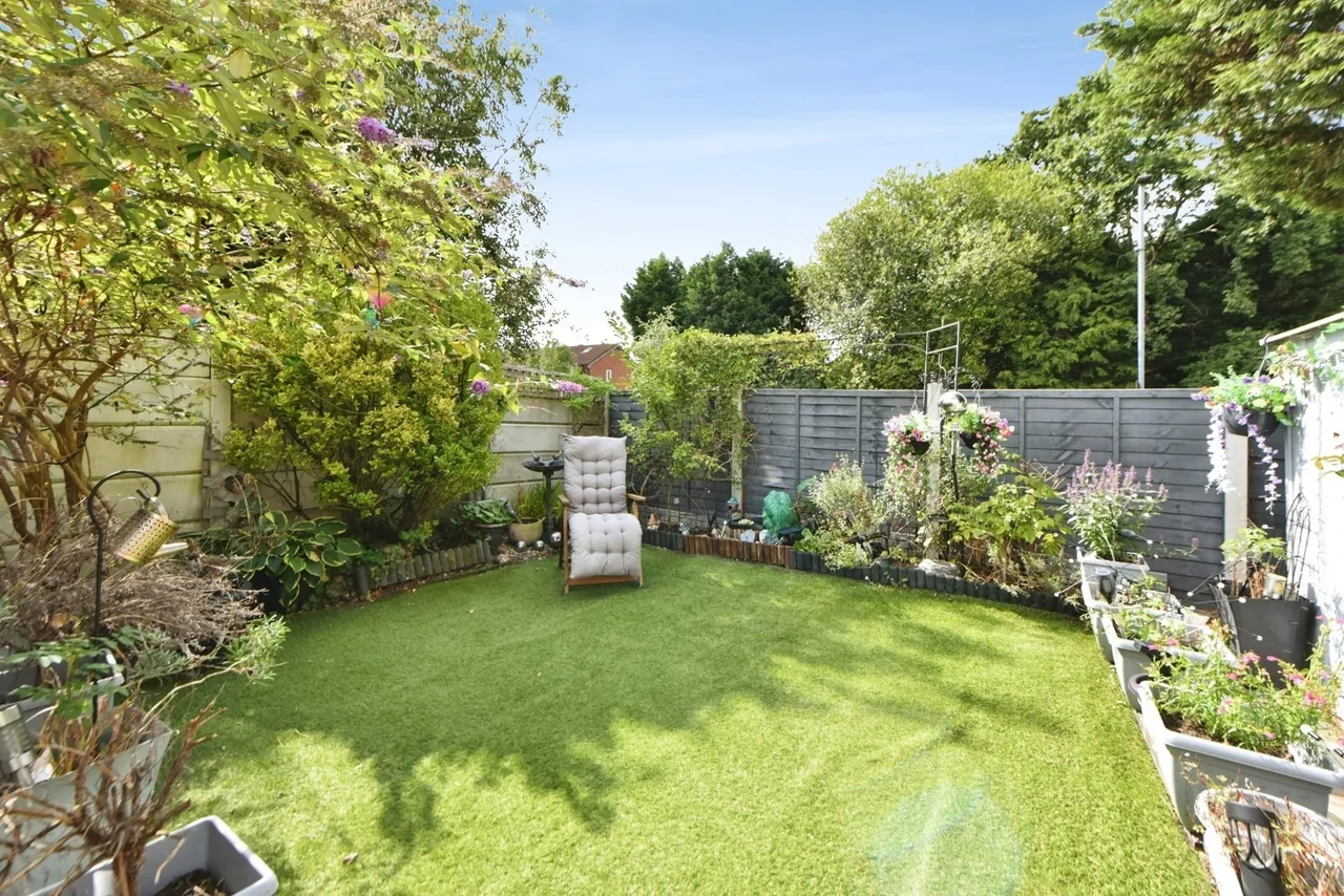 Thoralby Close, Manchester, M12, photo 16