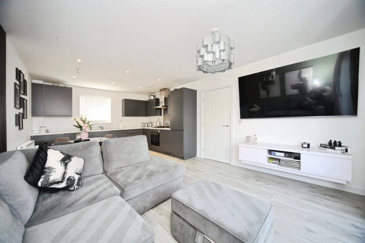Lime Tree Drive, Houghton Regis, LU5, photo 4