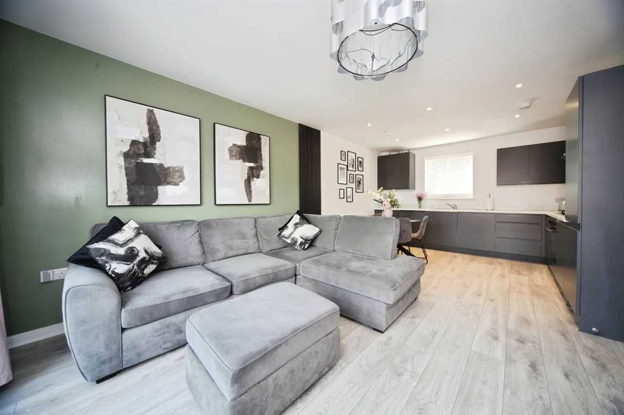 Lime Tree Drive, Houghton Regis, LU5, photo 3