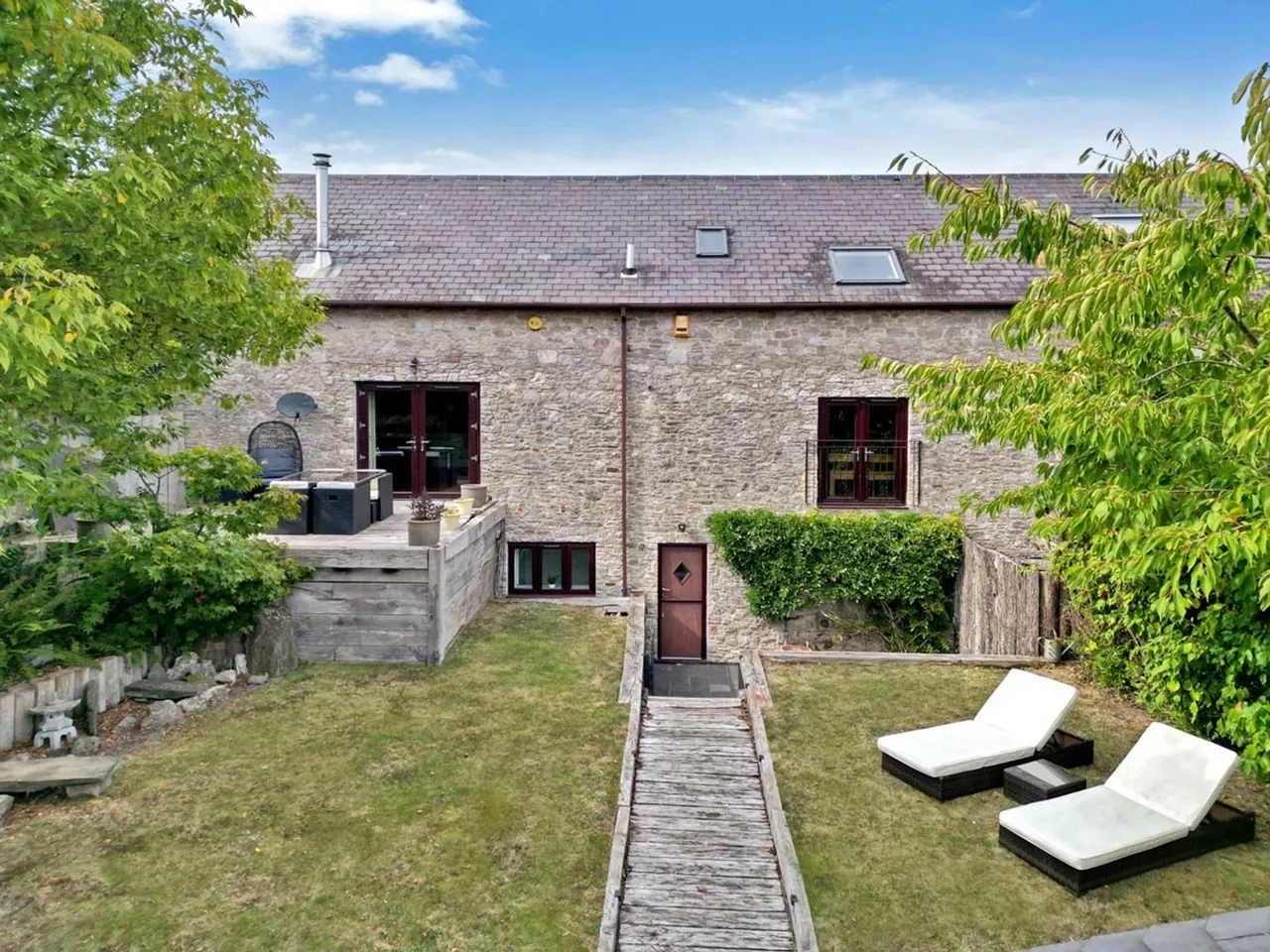 5 bed barn conversion for sale, Bulleigh Barton Court, Ipplepen, TQ12