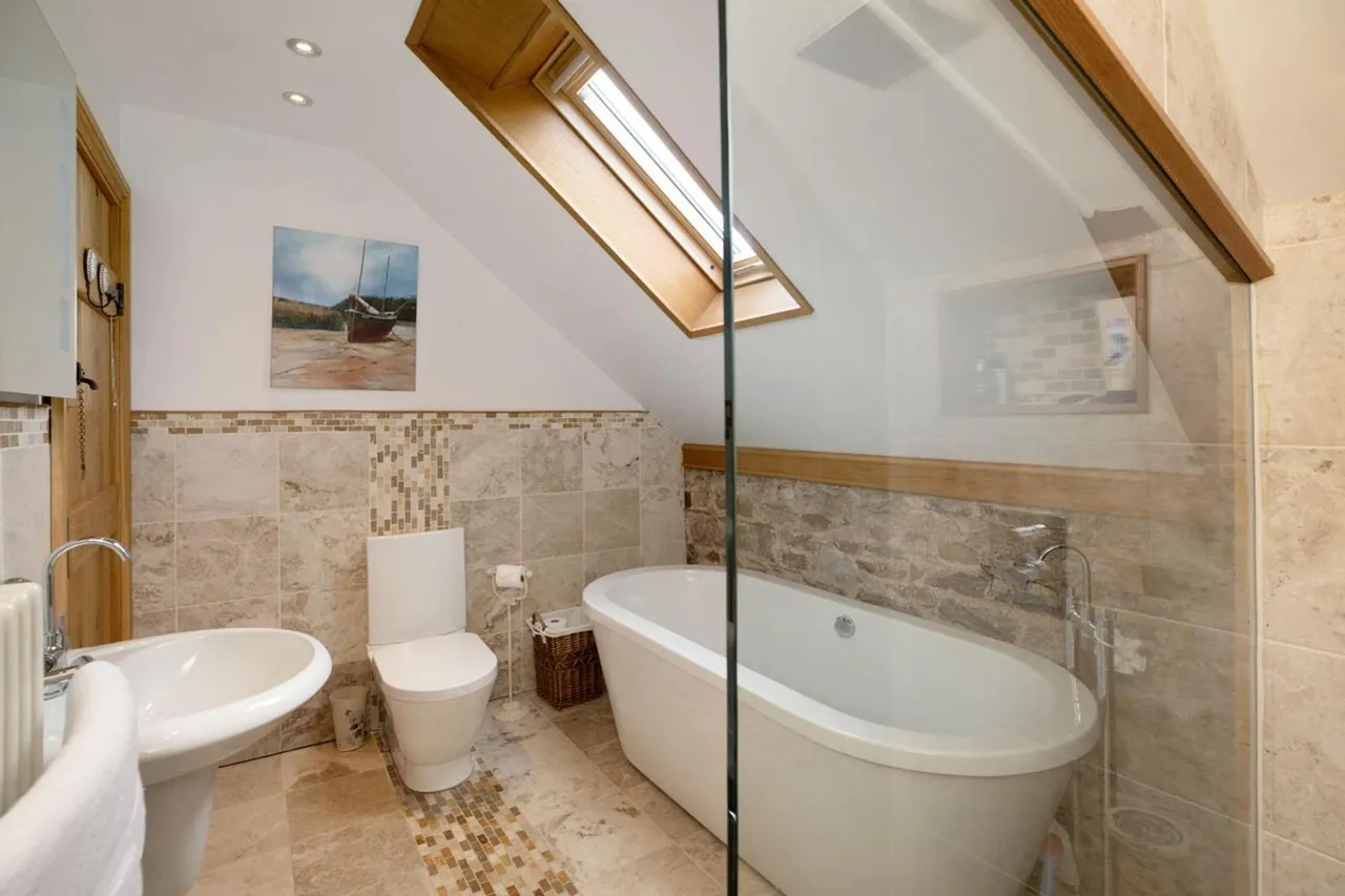 Bulleigh Barton Court, Ipplepen, TQ12, photo 14
