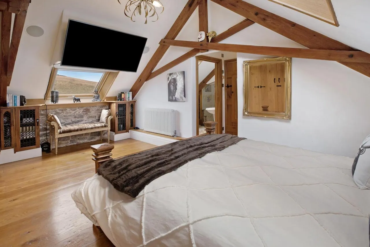 Bulleigh Barton Court, Ipplepen, TQ12, photo 13