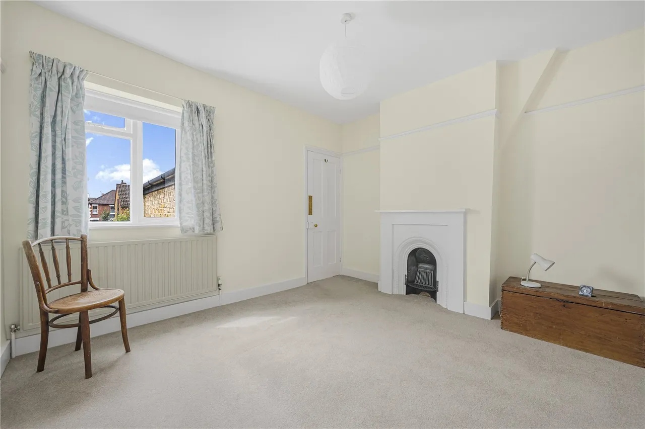 Sunnyside Road, Teddington, TW11, photo 7