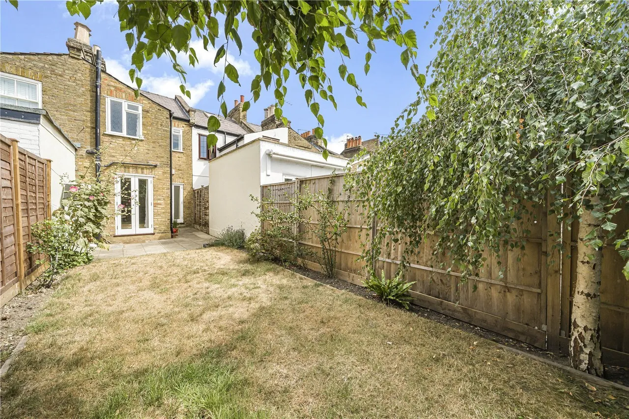 Sunnyside Road, Teddington, TW11, photo 11