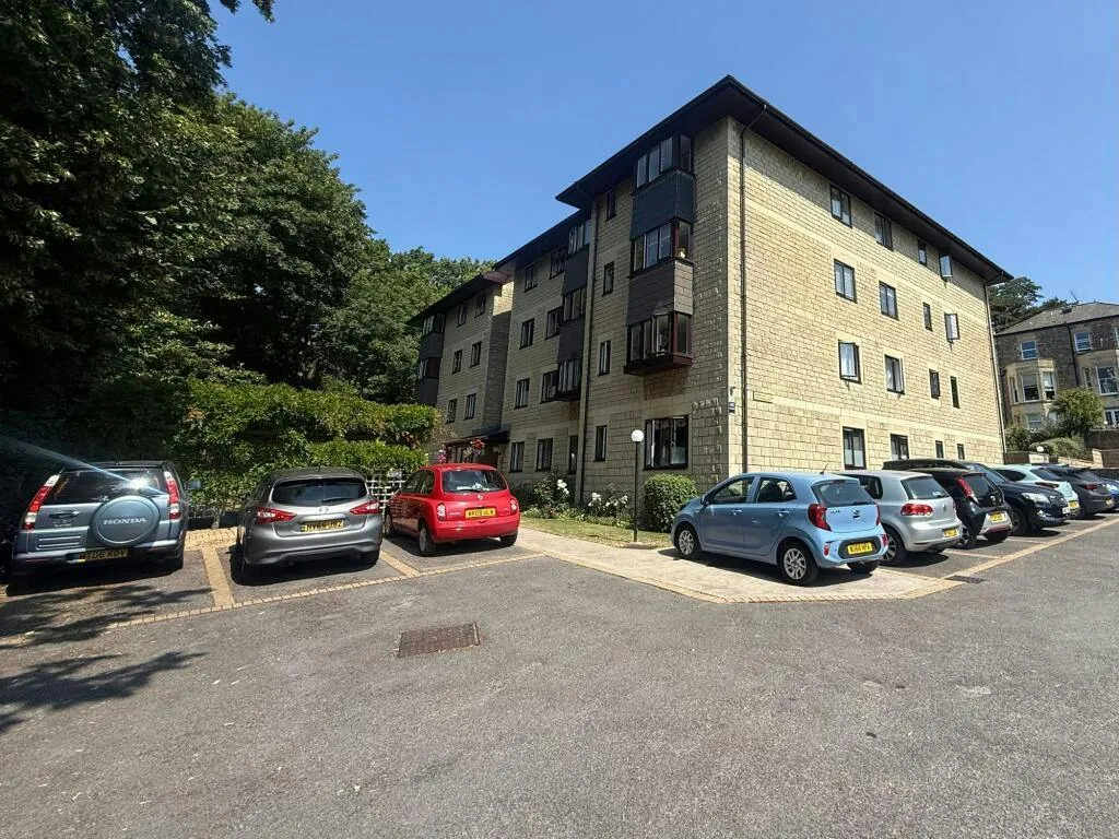 Gardens Road, Alexandra Court Gardens Road, BS21, photo 2
