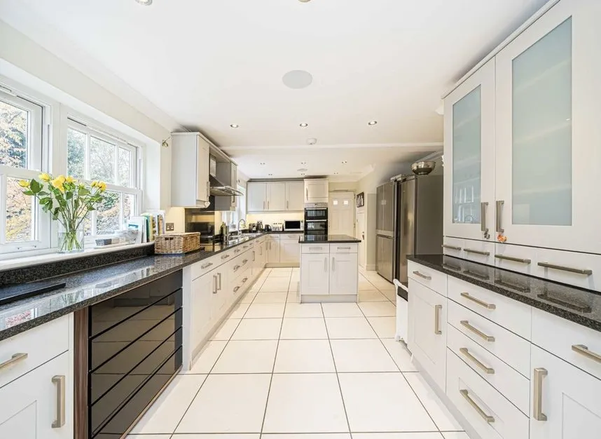Wensleydale Road, Hampton, TW12, photo 3