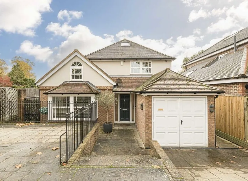5 bed house for sale, Wensleydale Road, Hampton, TW12