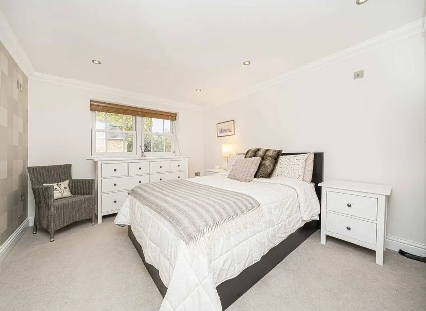 Wensleydale Road, Hampton, TW12, photo 9