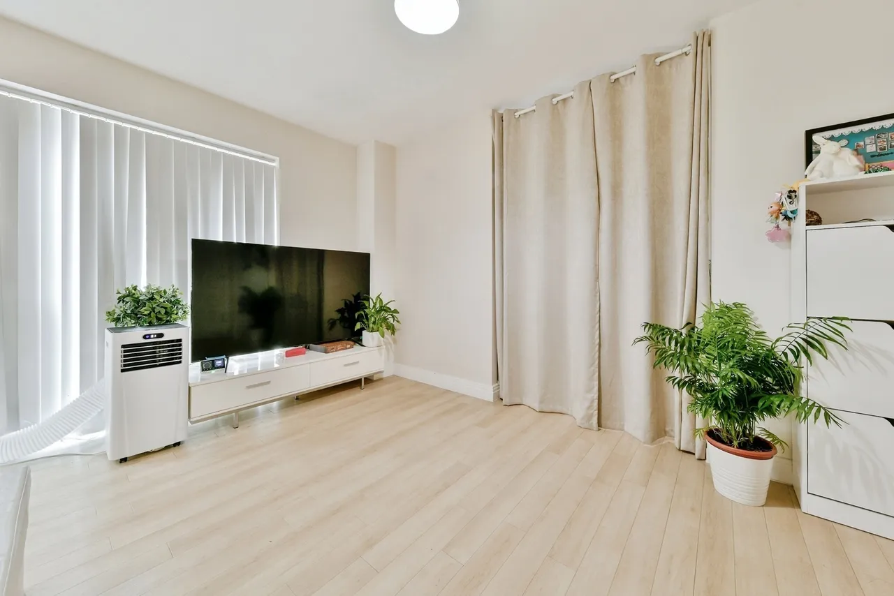 Swingate, Stevenage, Hertfordshire, SG1, photo 3