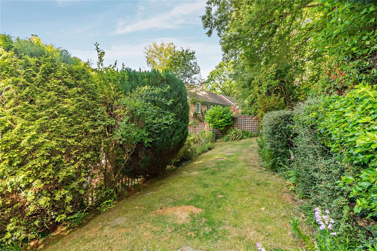 Normay Rise, Newbury, RG14, photo 22