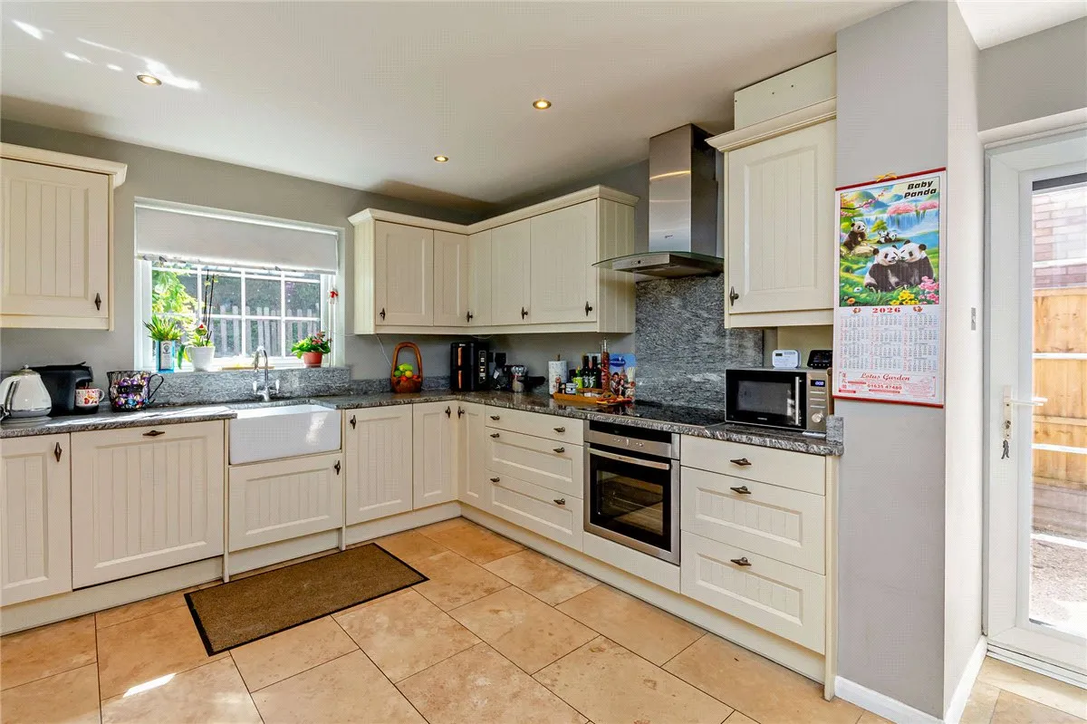 Normay Rise, Newbury, RG14, photo 9