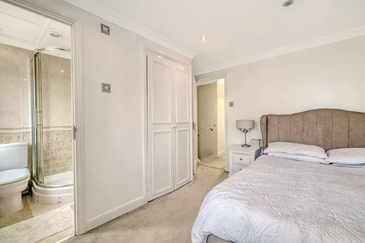 Hastings Close, Grays, Thurrock, RM17 5FE, Grays, Essex, RM17 5FE, photo 10