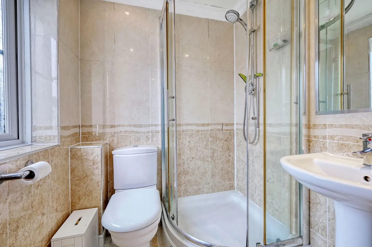 Hastings Close, Grays, Thurrock, RM17 5FE, Grays, Essex, RM17 5FE, photo 14