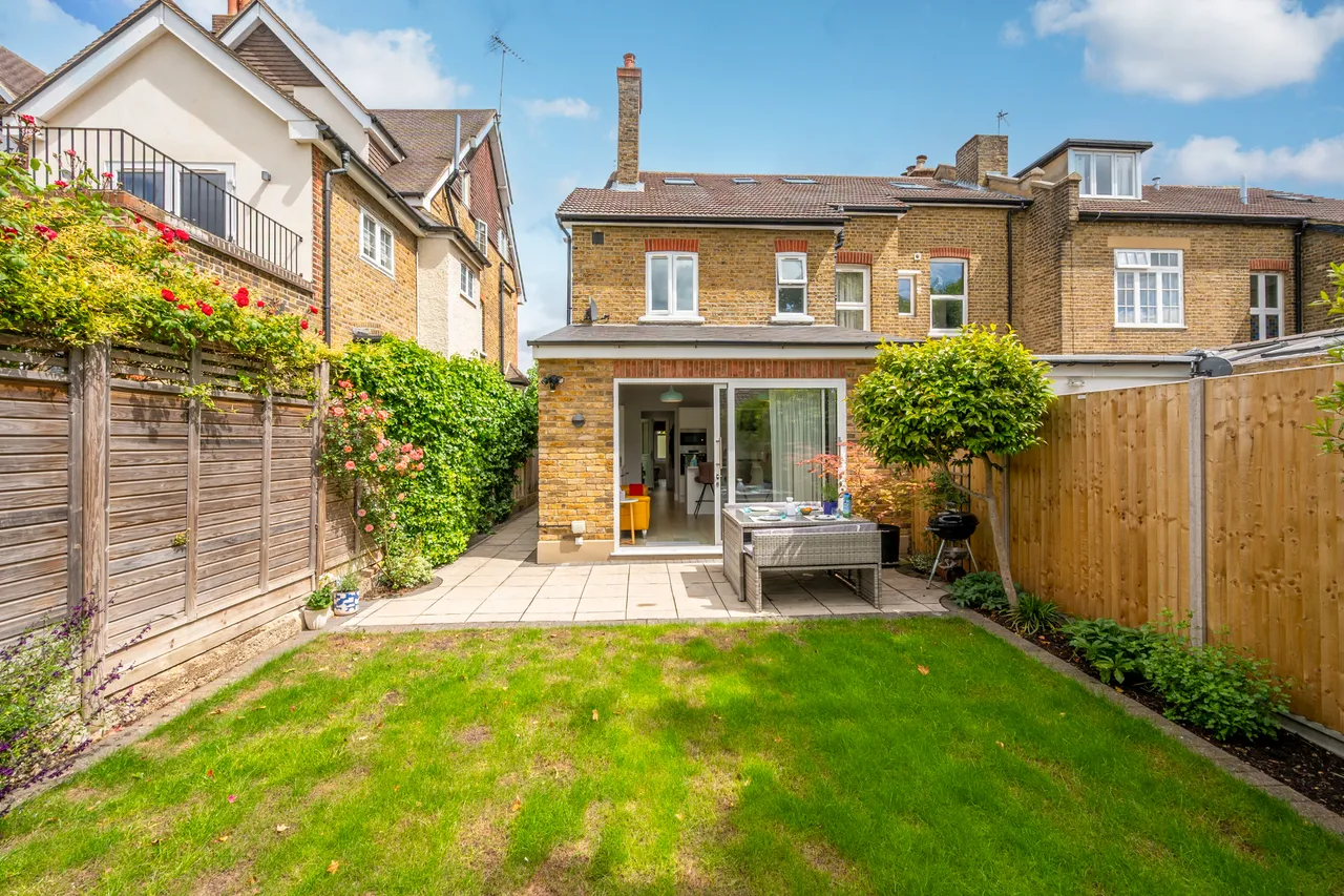 Flat 2, 18 Merton Hall Road, London, photo 5
