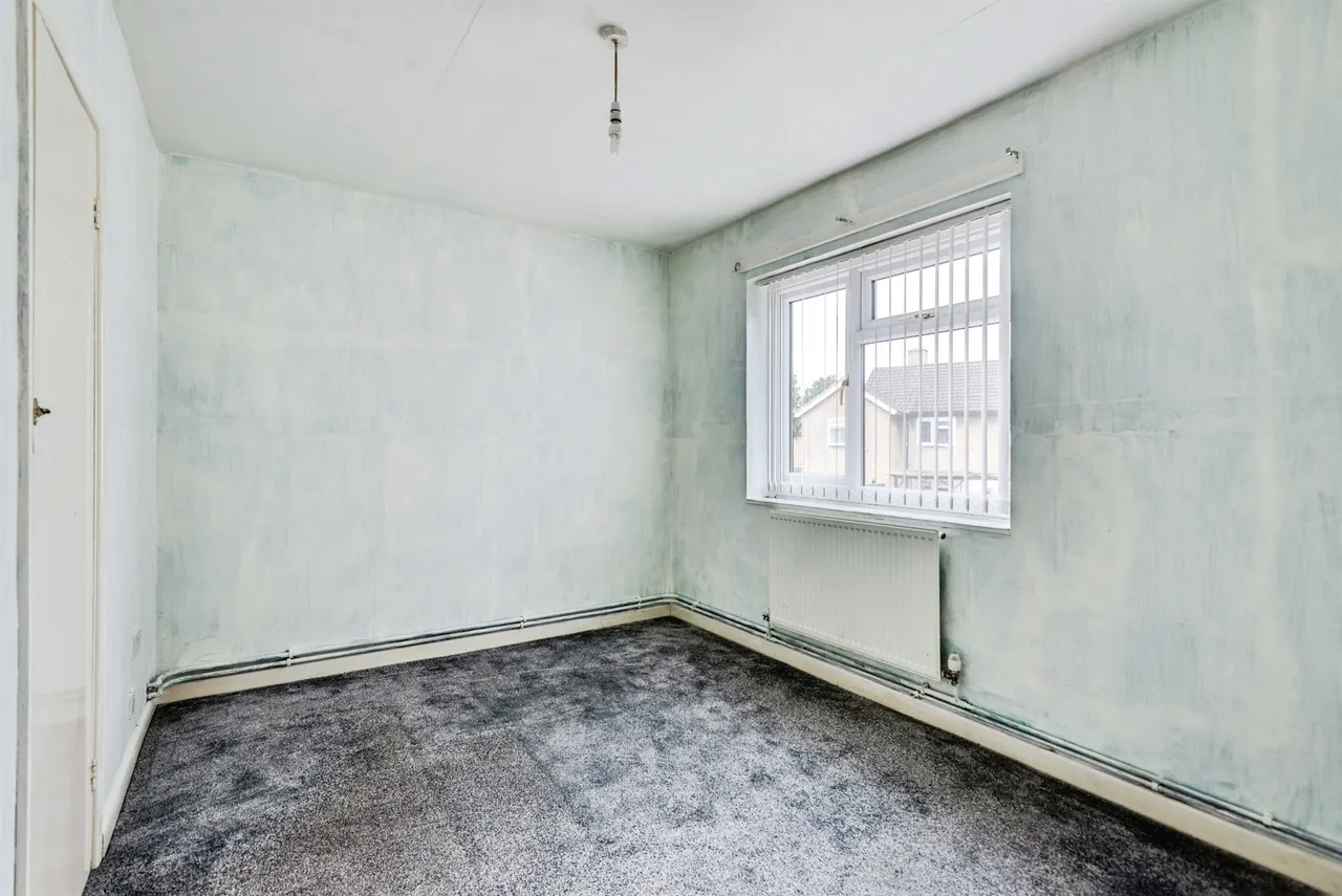 Pinnocks Place, Swindon, SN2, photo 13