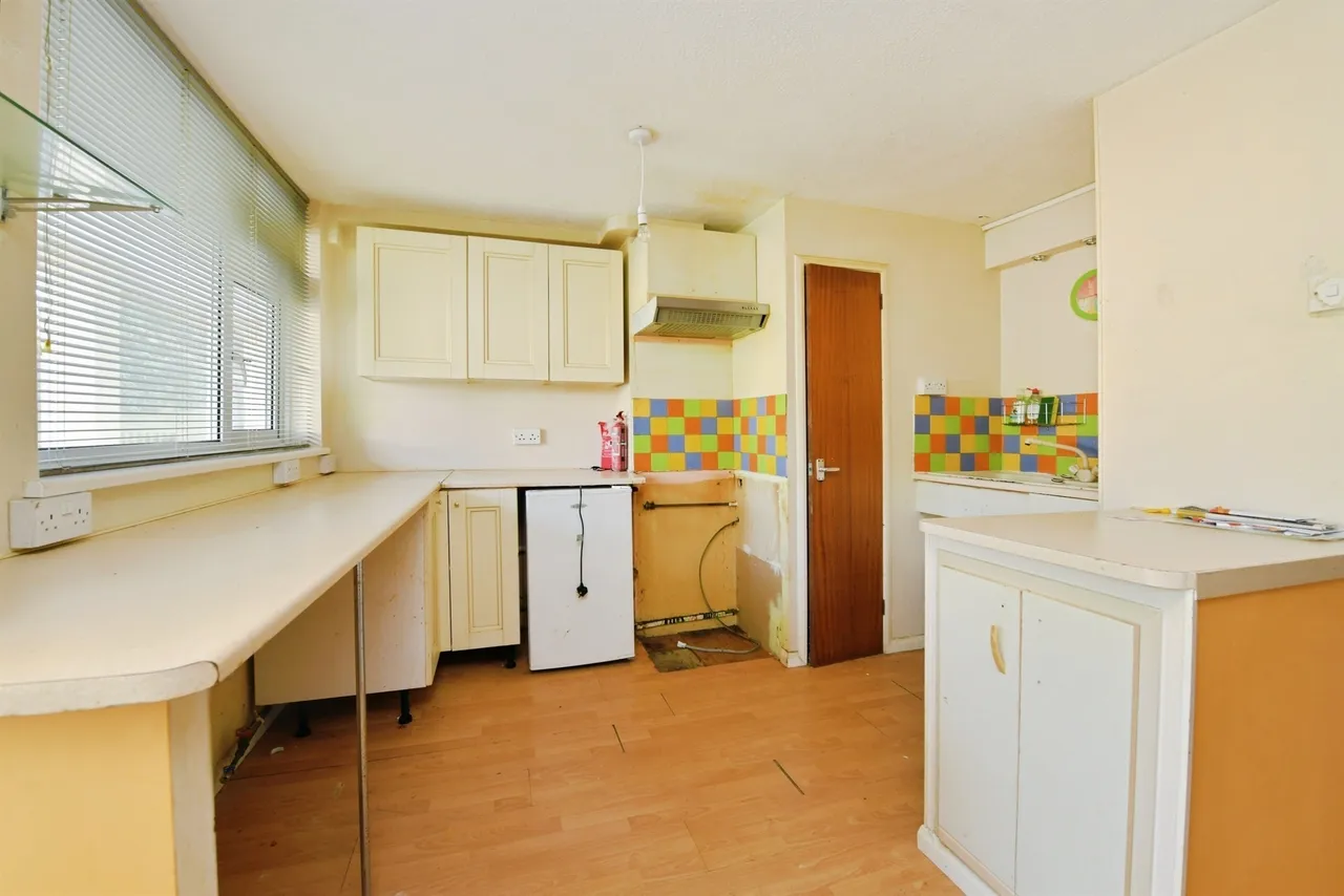 Dieppe Close, Plymouth, photo 8