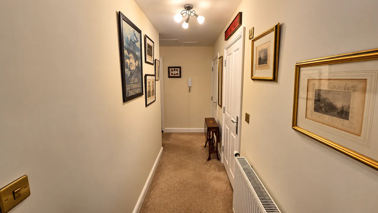 Chapel Drive, Dartford, DA2, photo 10