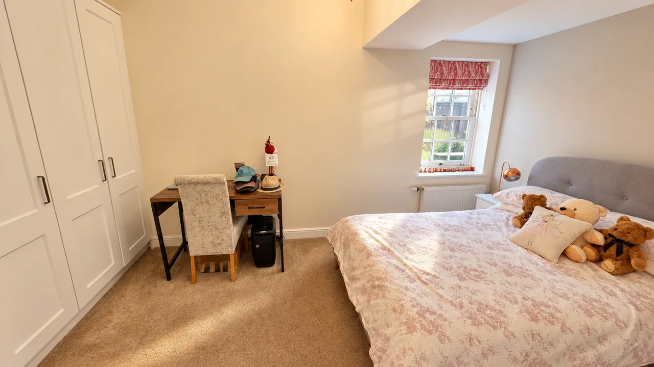 Chapel Drive, Dartford, DA2, photo 14