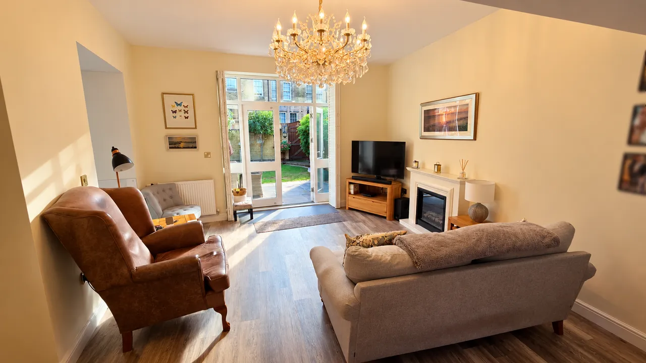 Chapel Drive, Dartford, DA2, photo 18