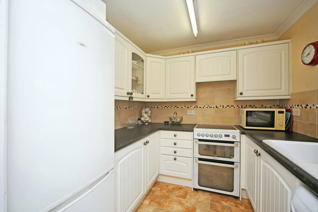 Saffron Meadow, Stratford-upon-Avon, CV37, photo 5