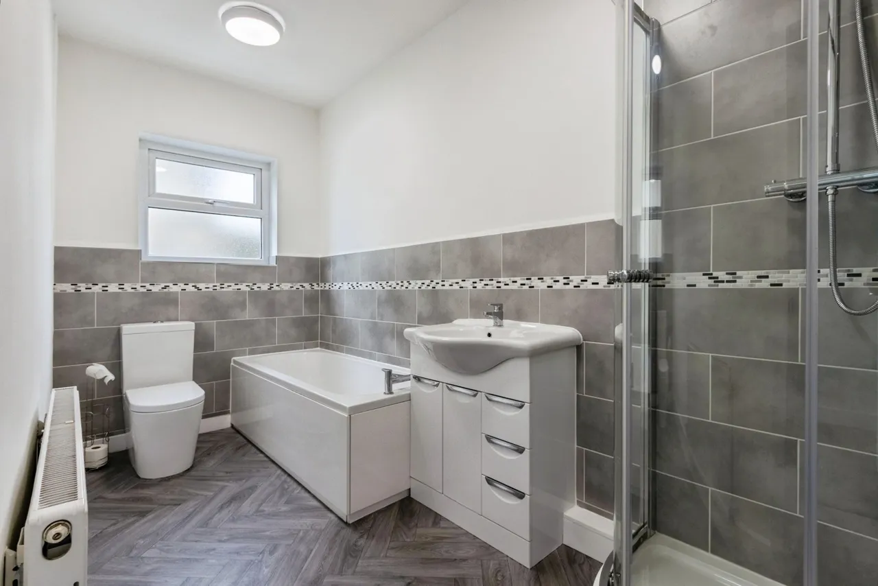 Queen Street, Carlton, WF3, photo 10