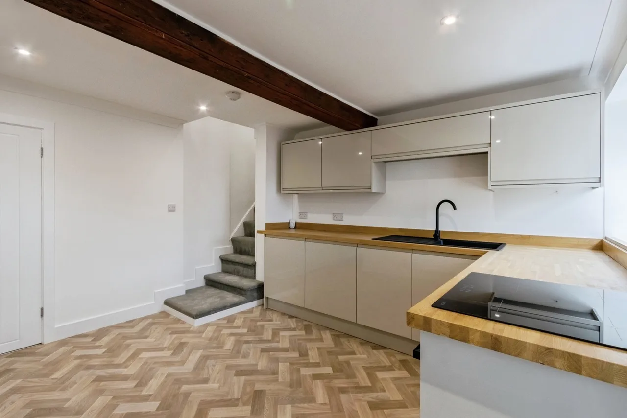 Queen Street, Carlton, WF3, photo 3
