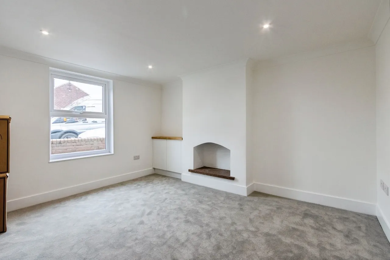 Queen Street, Carlton, WF3, photo 6