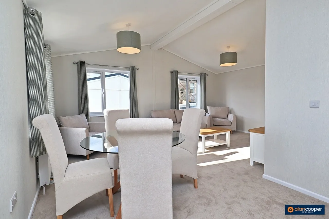 Mill Farm Park, Bulkington, CV12, photo 2