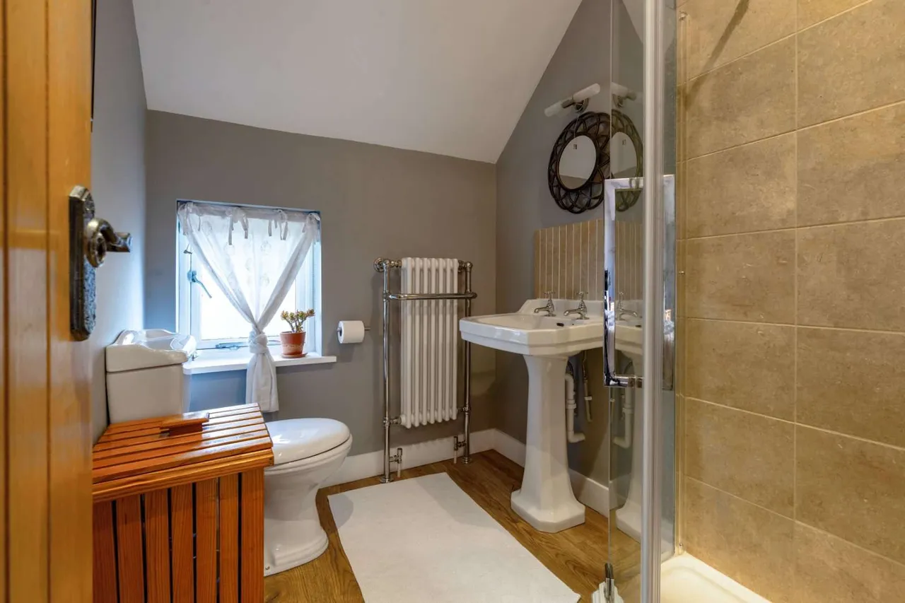 North Street, Hundon, CO10, photo 18